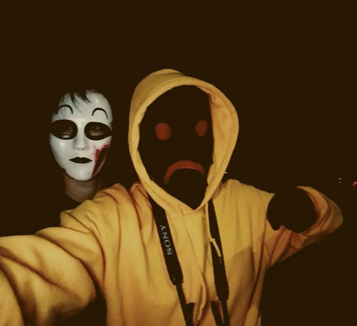 Hoodie (Brian)
