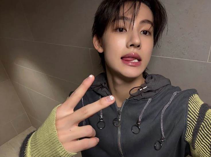 Sean Eom. 